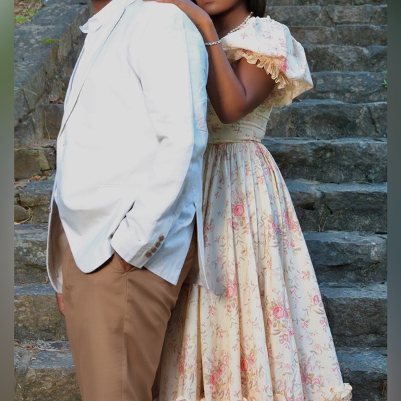 Selkie Renaissance Gown - Picture 3 of 5